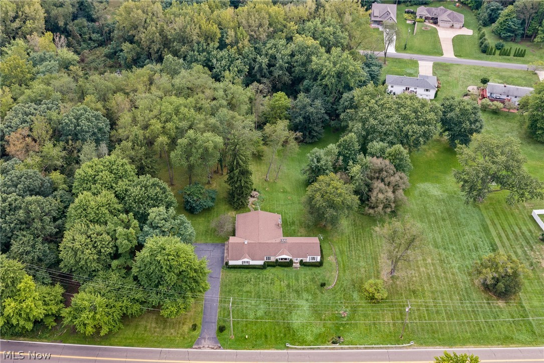 806 E Warner Road