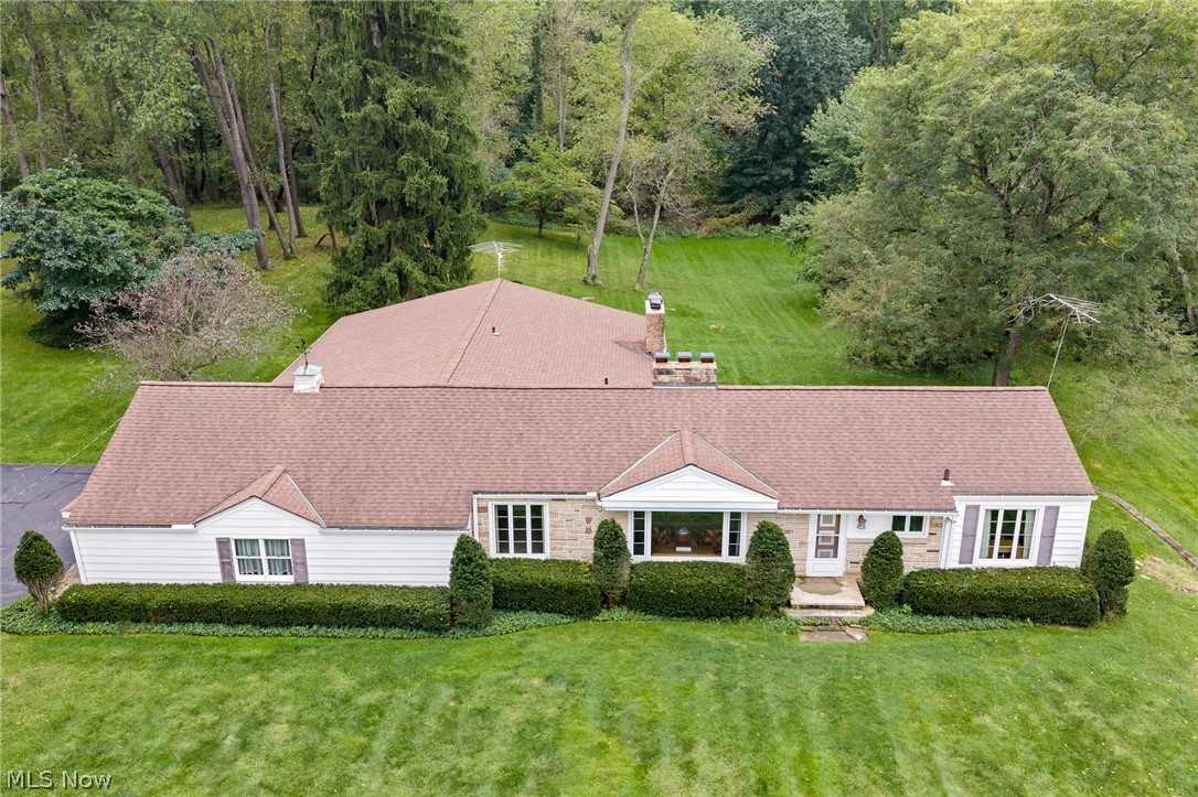 806 E Warner Road