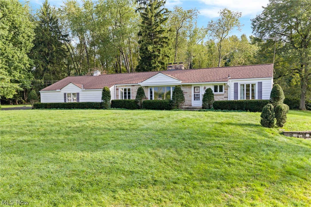 806 E Warner Road