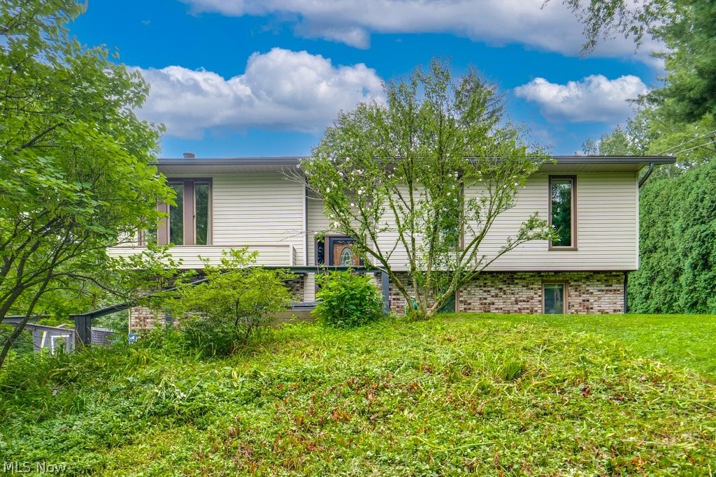 1384 Northeast Avenue