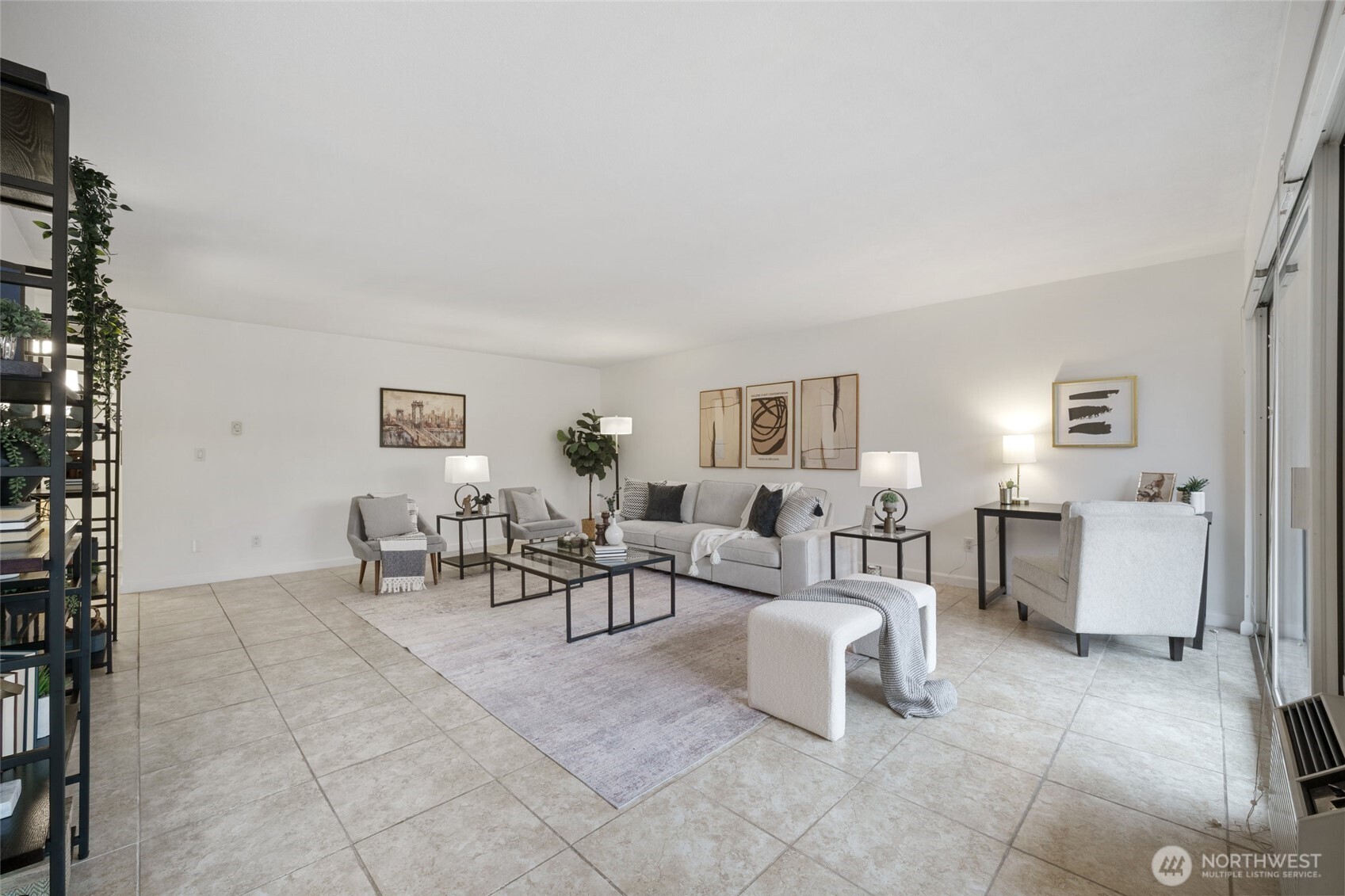 4545 Sand Point Way NE Unit: 203