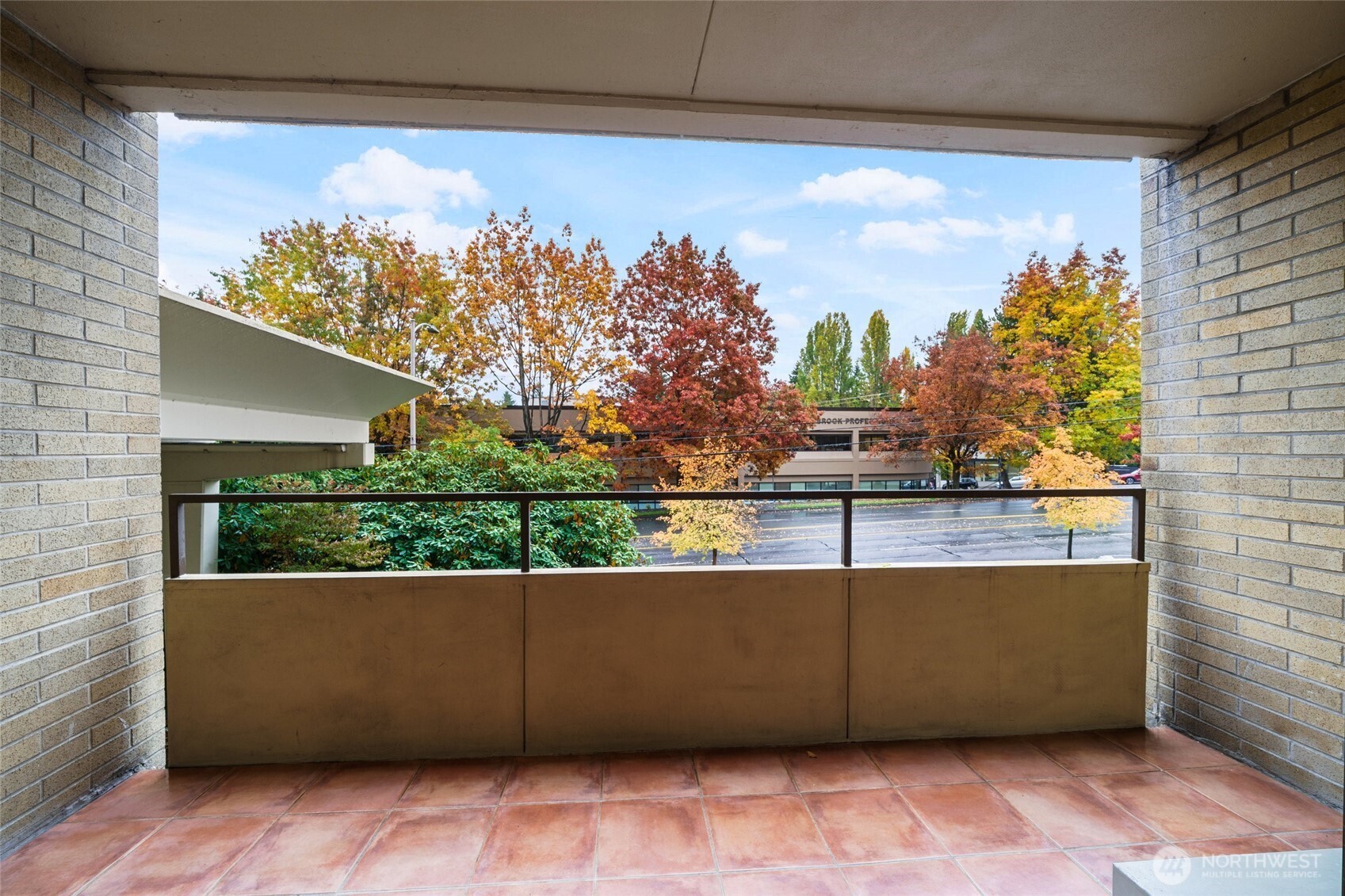 4545 Sand Point Way NE Unit: 203