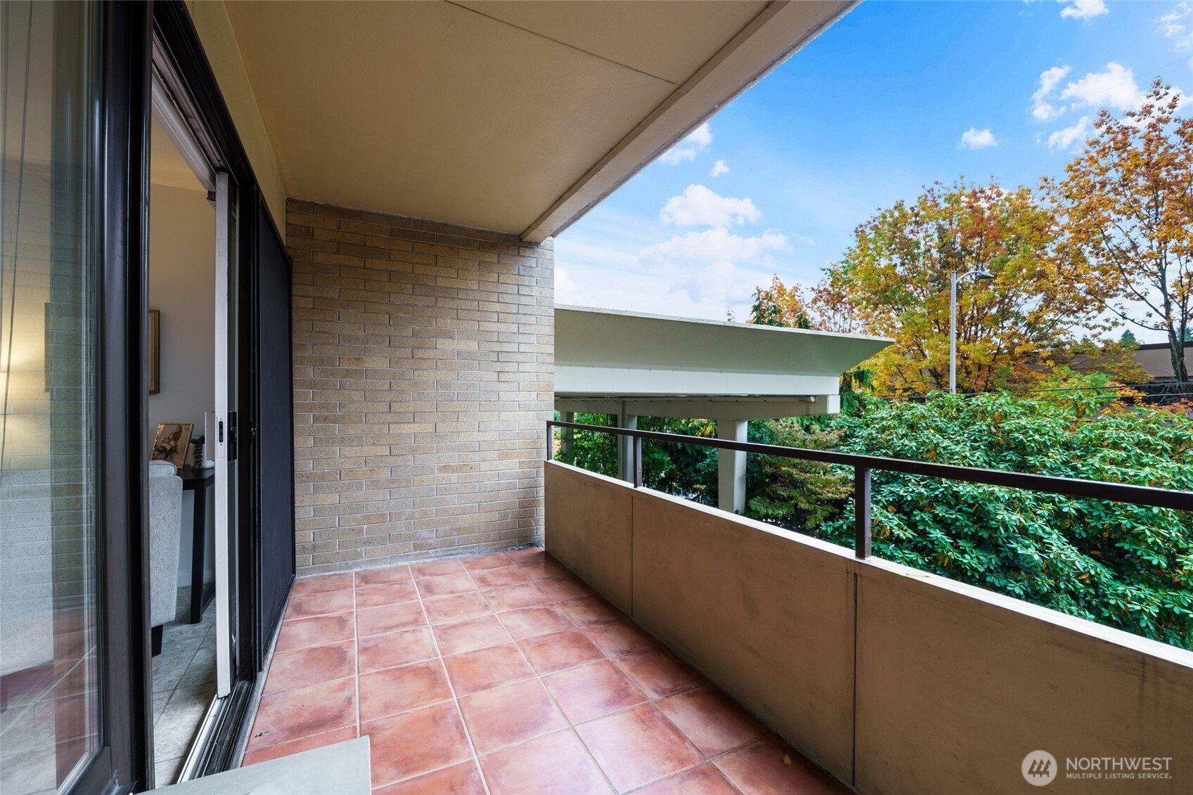 4545 Sand Point Way NE Unit: 203