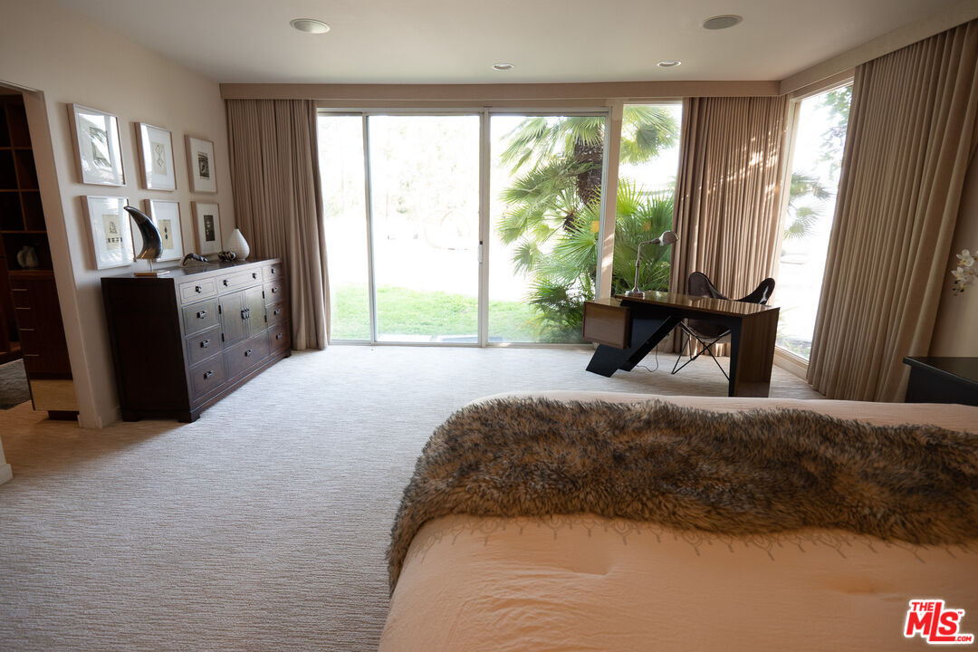 510 Leslie Ln Jeff Biebuyck & Dana Olmes Luxury Homes Calabasas