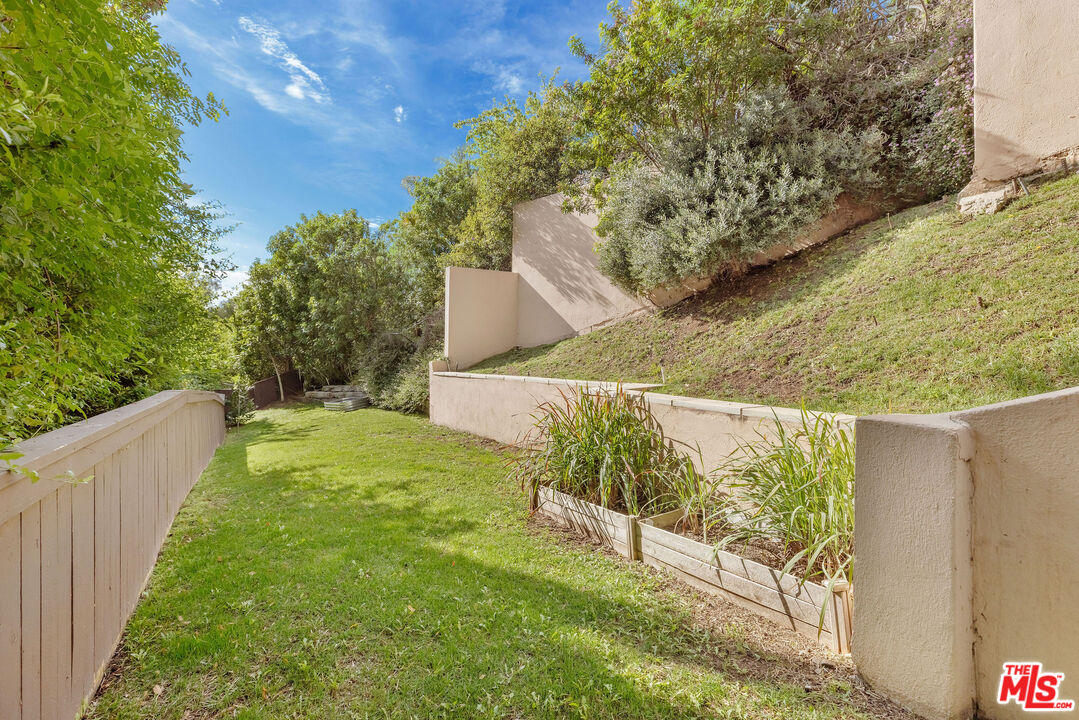 1922 Bel Air Rd