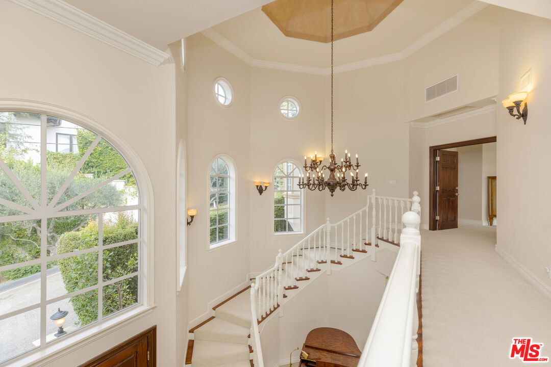 1922 Bel Air Rd