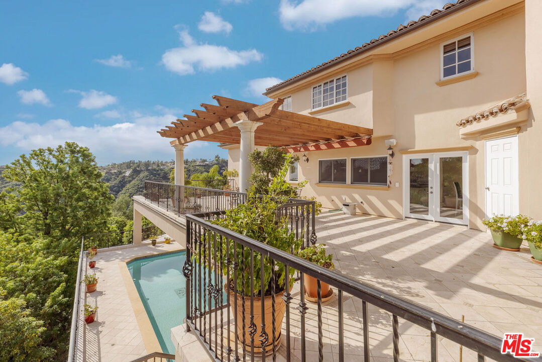 1922 Bel Air Rd