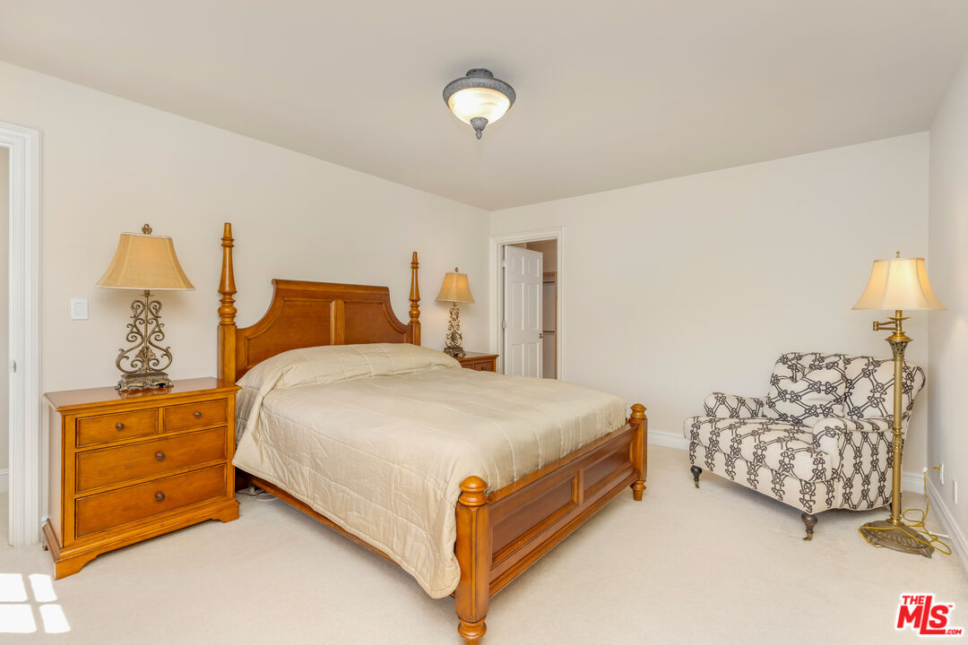 1922 Bel Air Rd