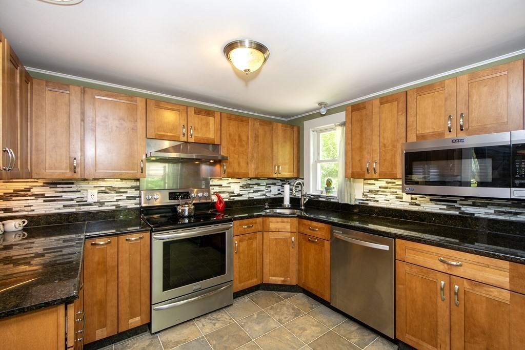 142 Walnut St