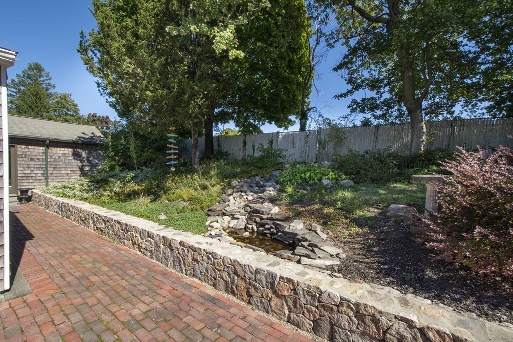 27 Clay Spring Road