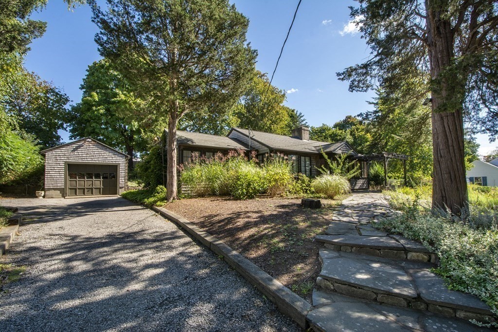 27 Clay Spring Road