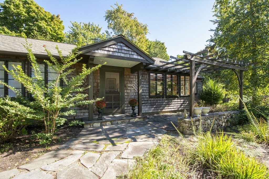 27 Clay Spring Road