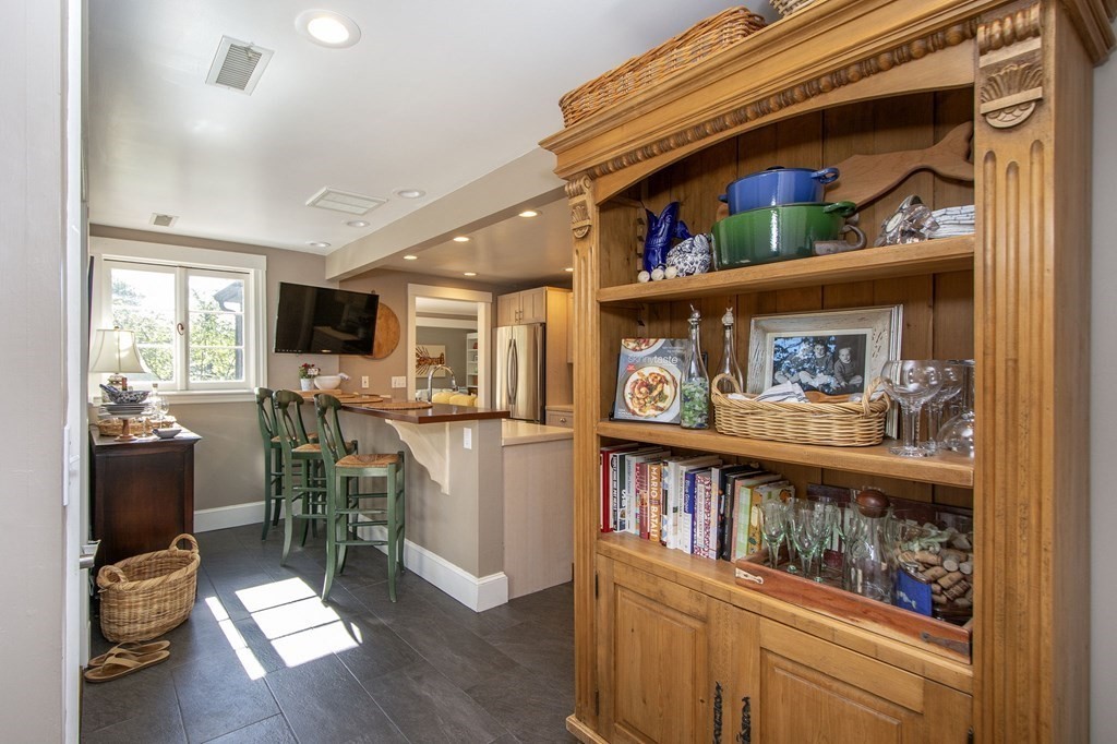 27 Clay Spring Road