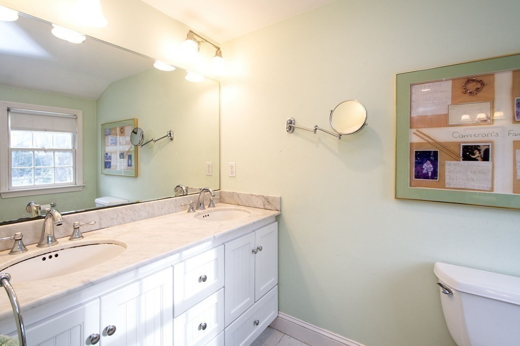 39 Creelman Dr