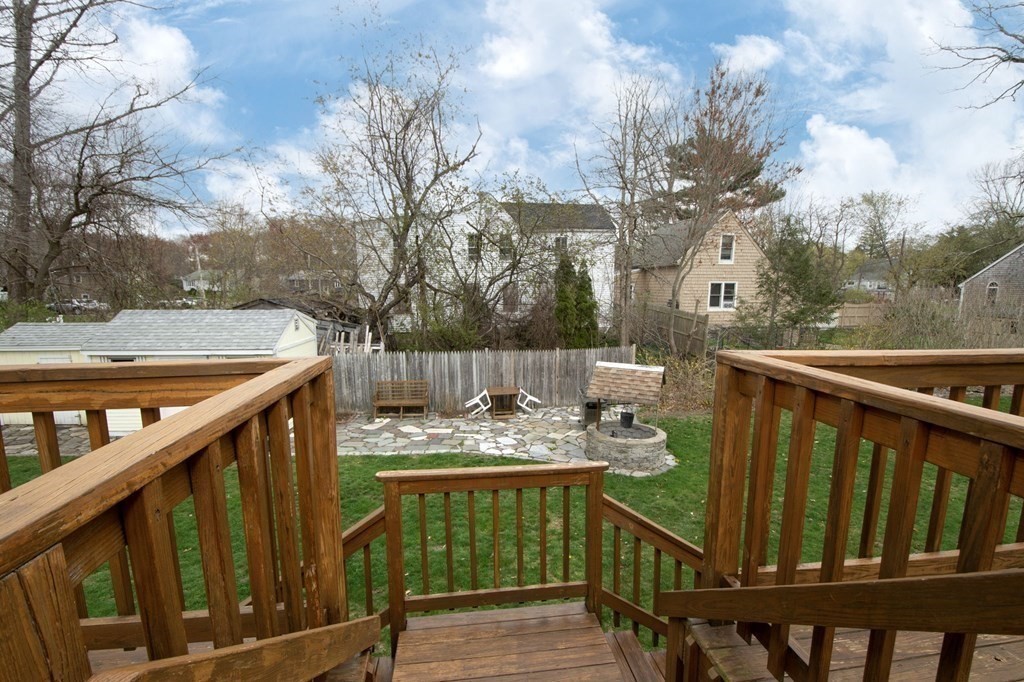 31 Winding Way