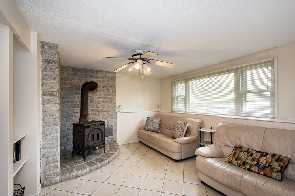31 Winding Way