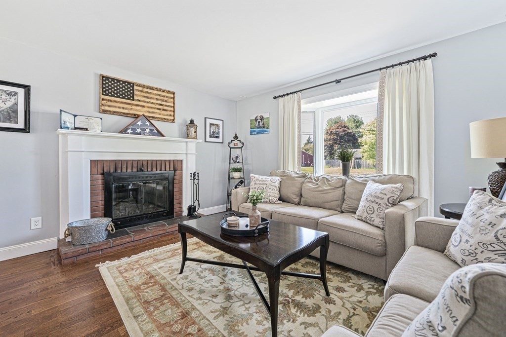 14 Chandler Dr