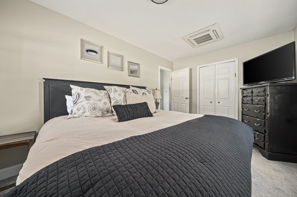 14 Chandler Dr