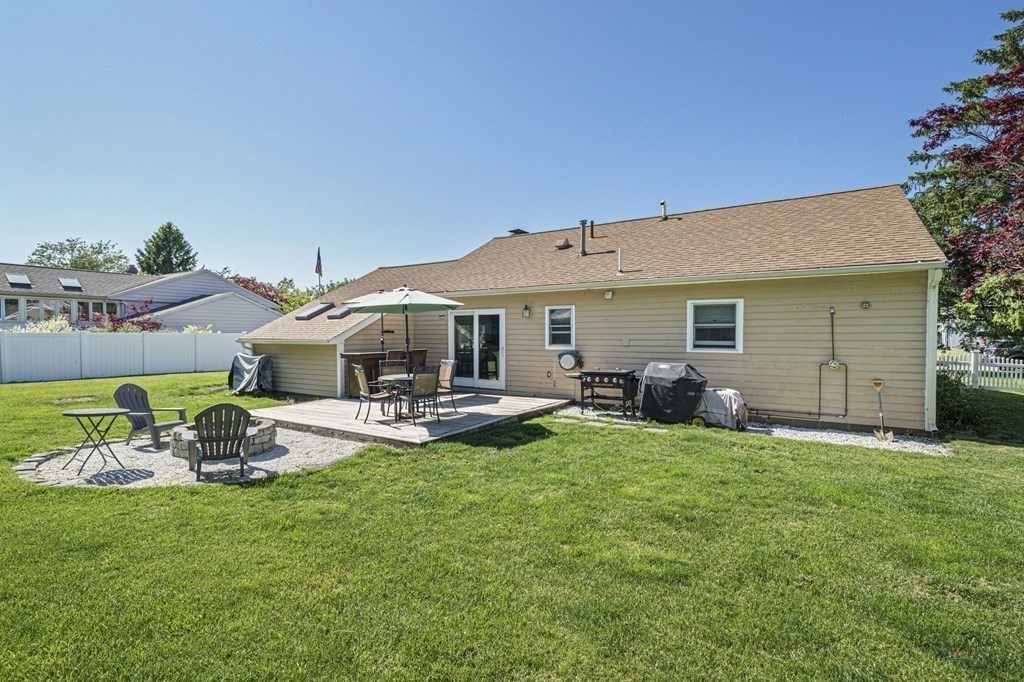 14 Chandler Dr