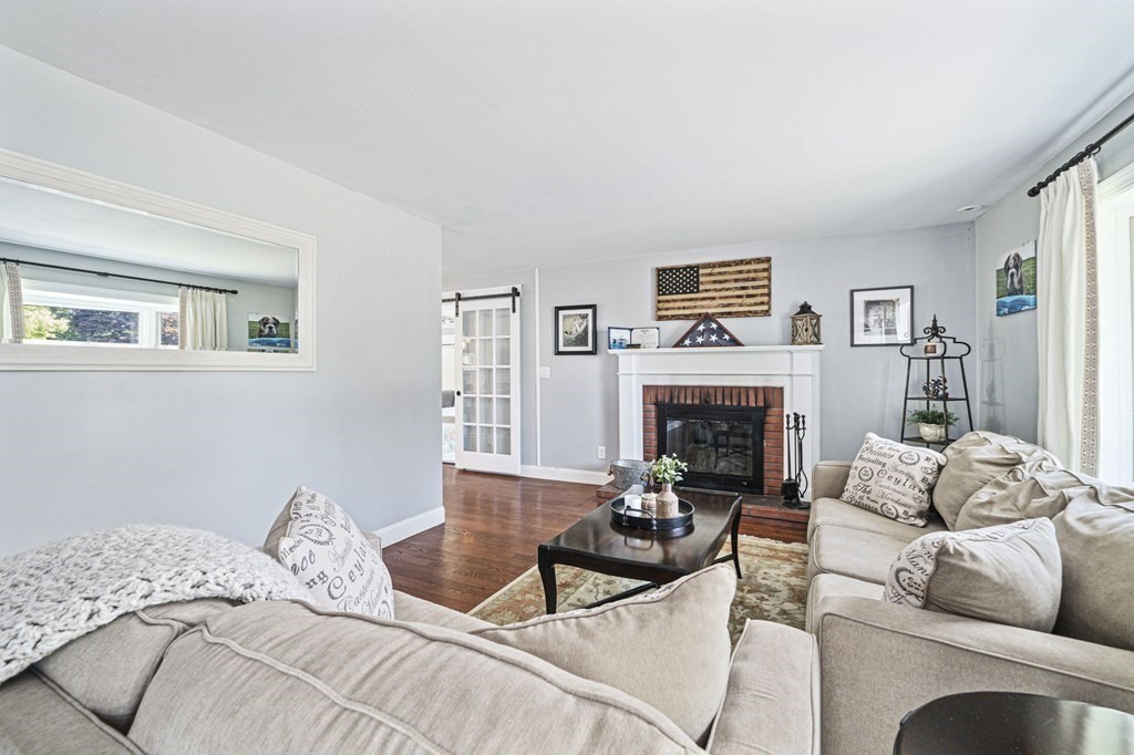 14 Chandler Dr
