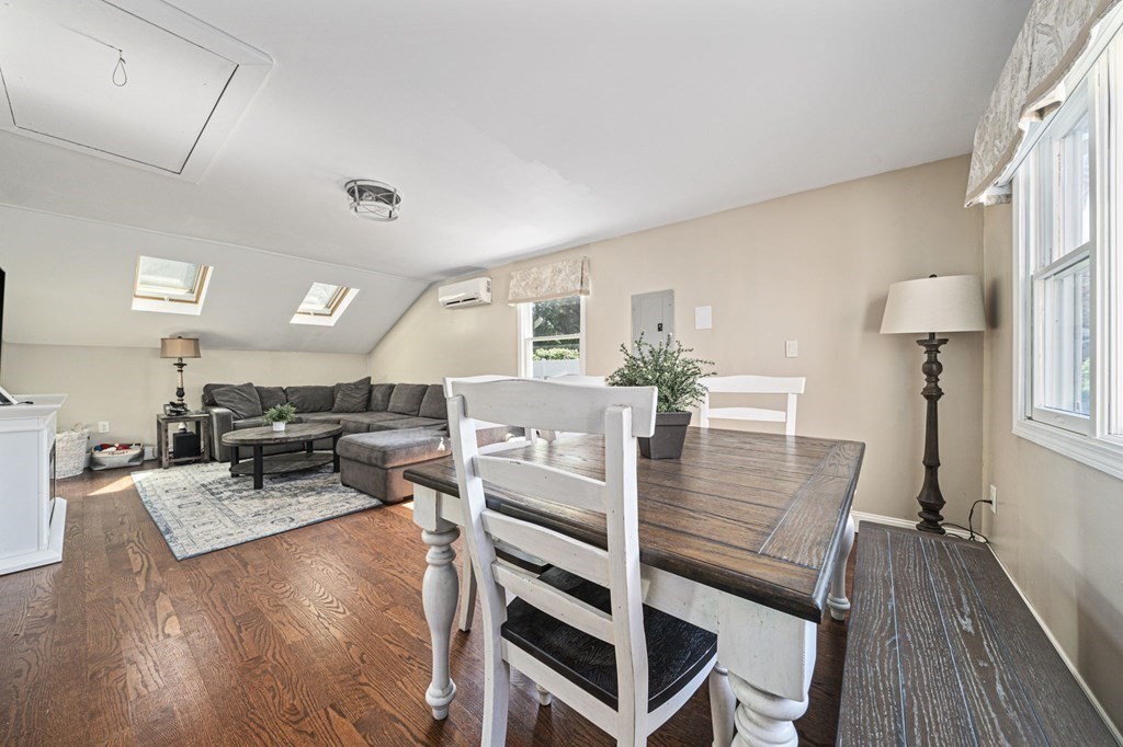 14 Chandler Dr