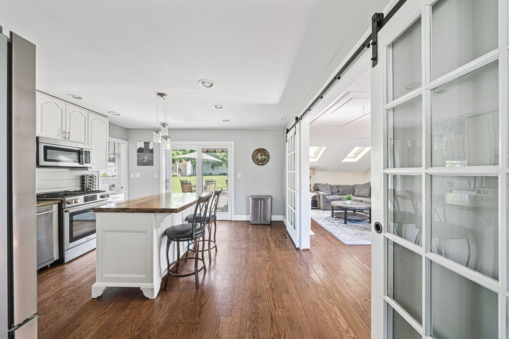 14 Chandler Dr