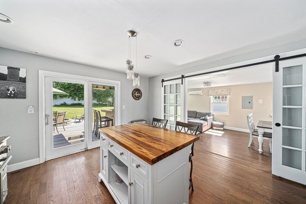 14 Chandler Dr