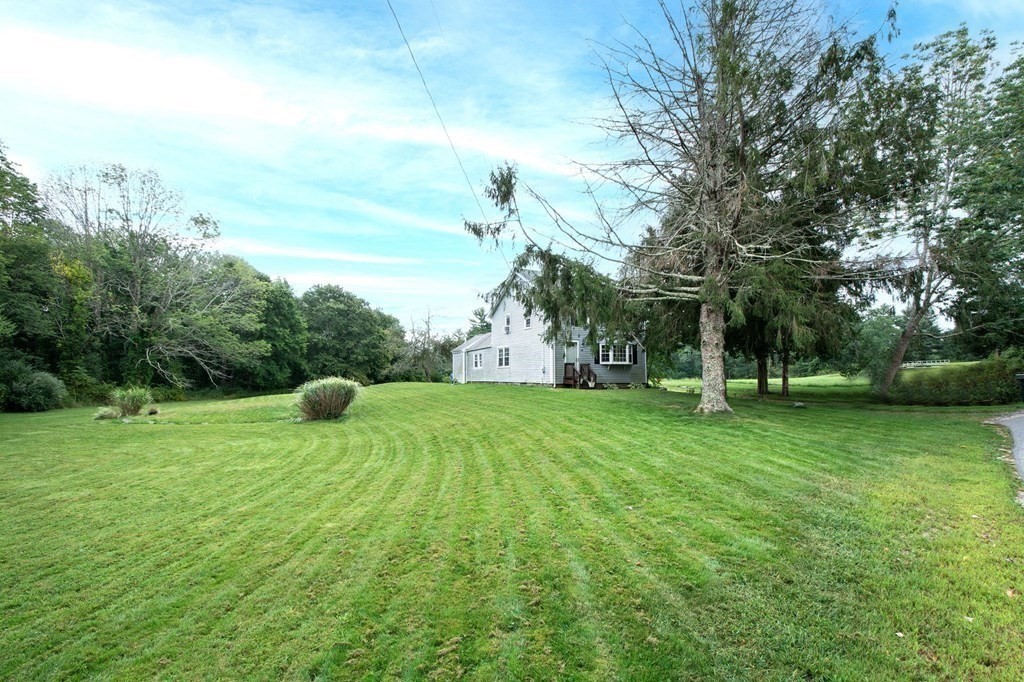 48 Crescent St