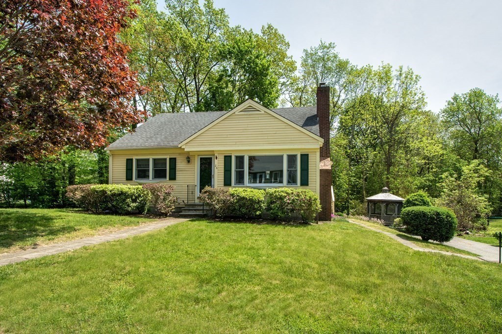 26 Bayberry Ln