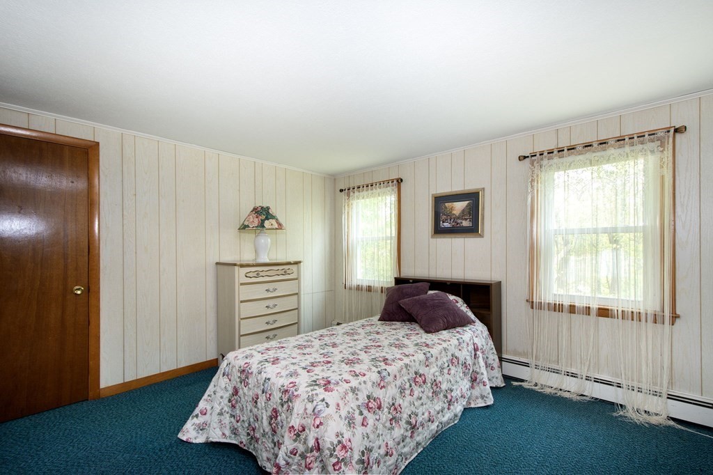 26 Bayberry Ln