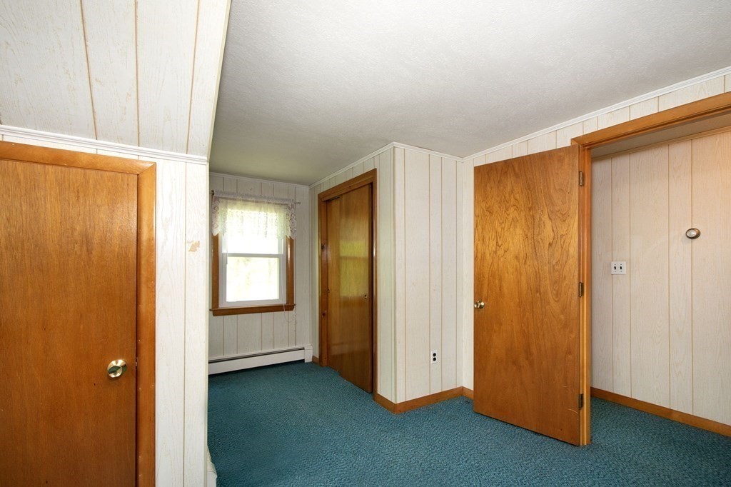 26 Bayberry Ln
