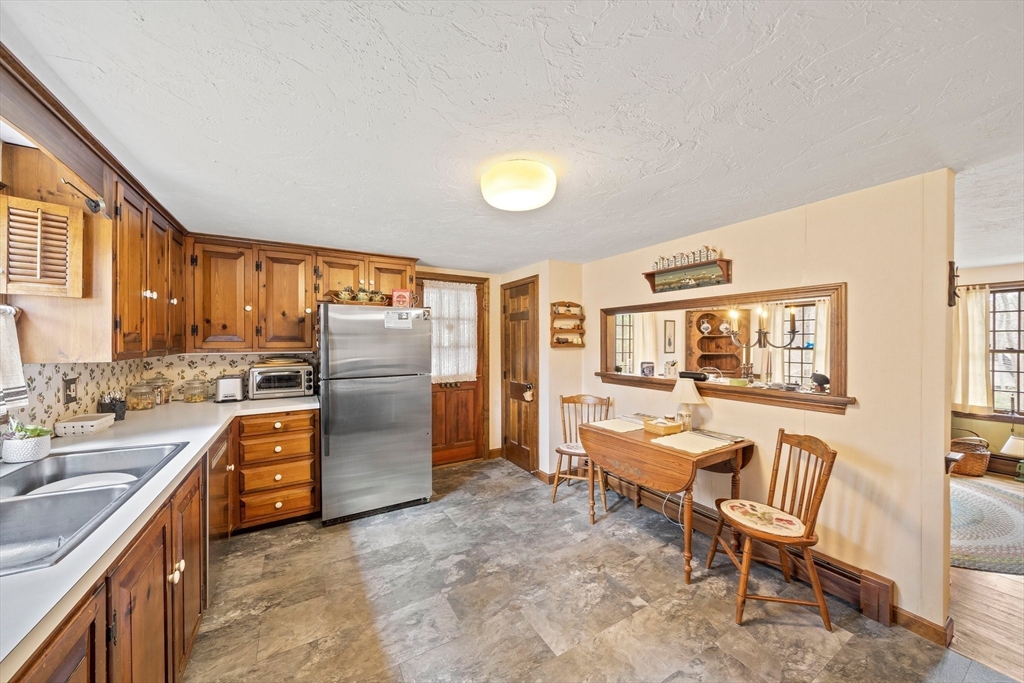 105 Forest St