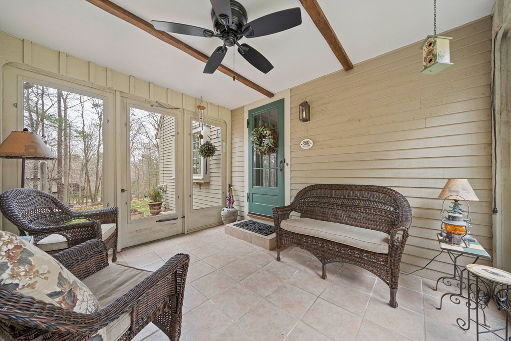 105 Forest St