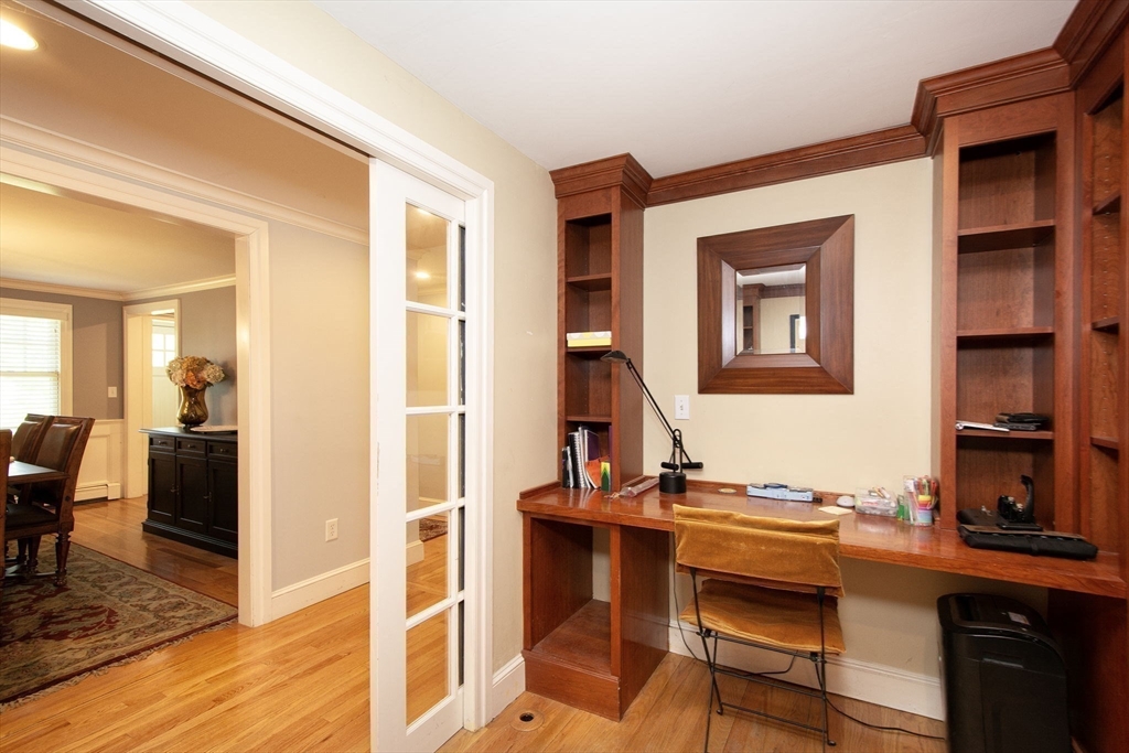 445 King St