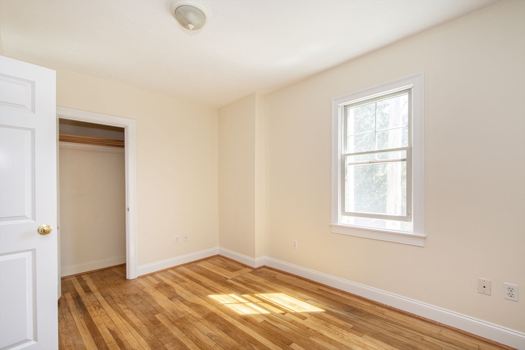 6 Lincoln Street # 1