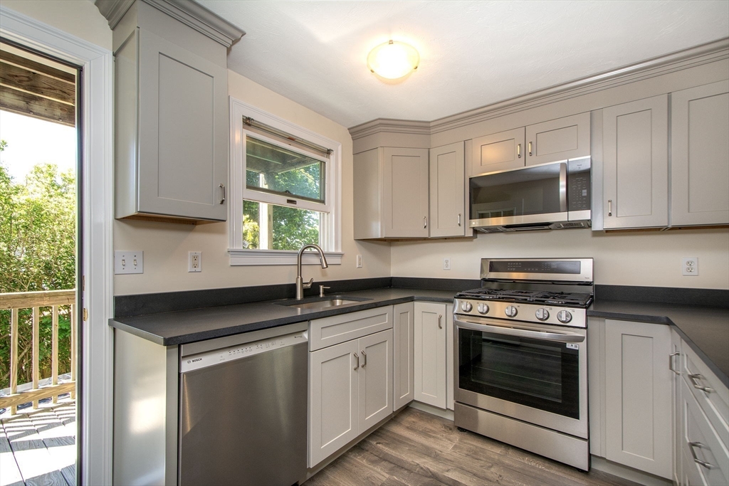 6 Lincoln Street # 1