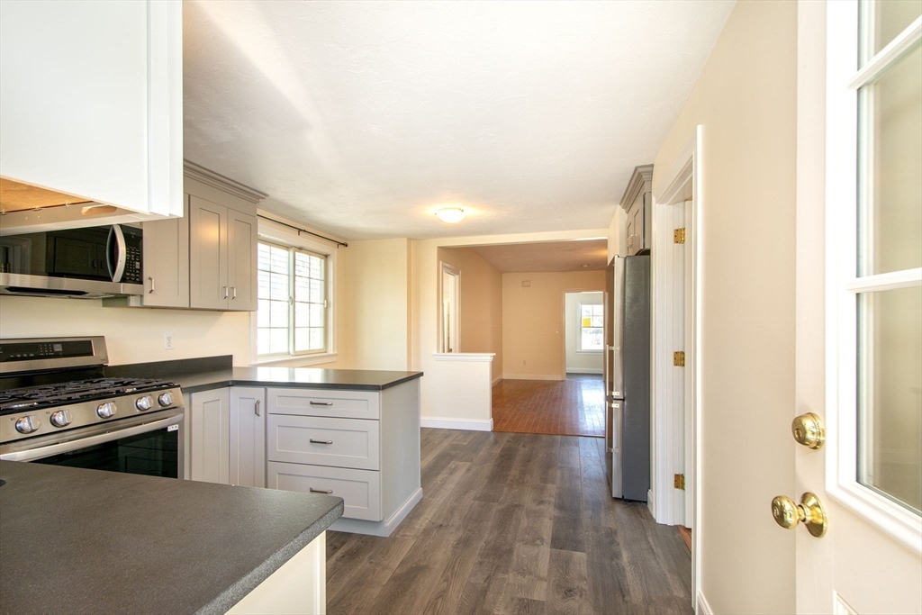 6 Lincoln Street # 1