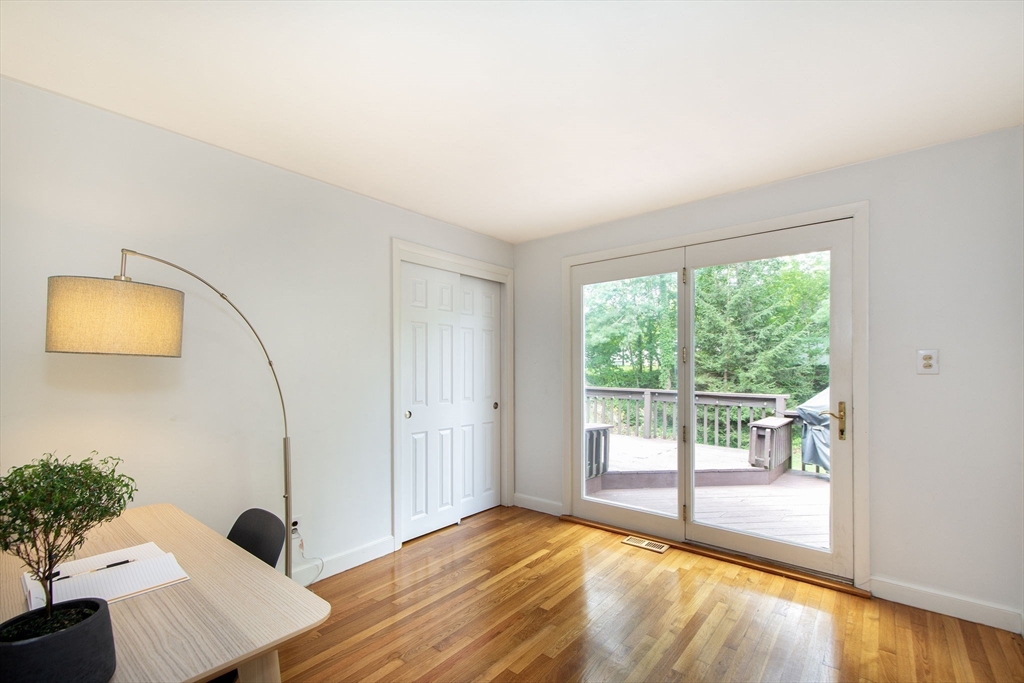 16 Fisher Rd