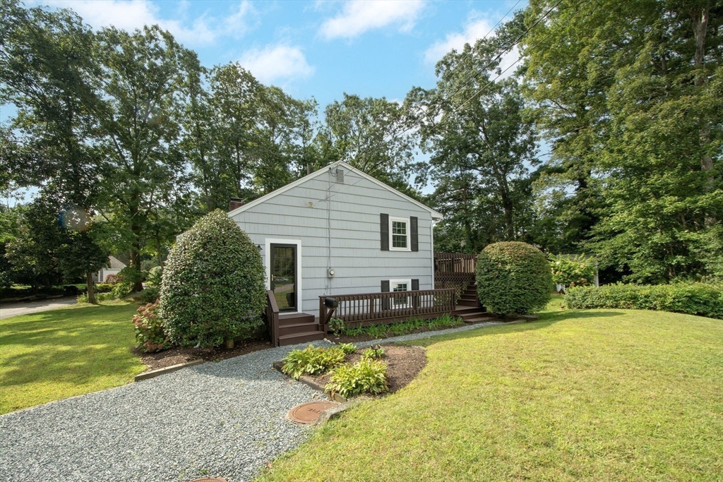 16 Fisher Rd