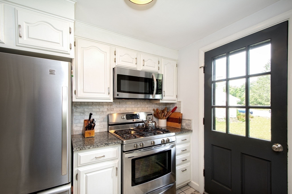 16 Fisher Rd
