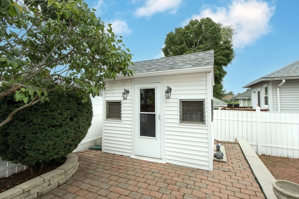 20 White St