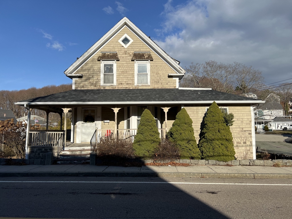 22 Main St