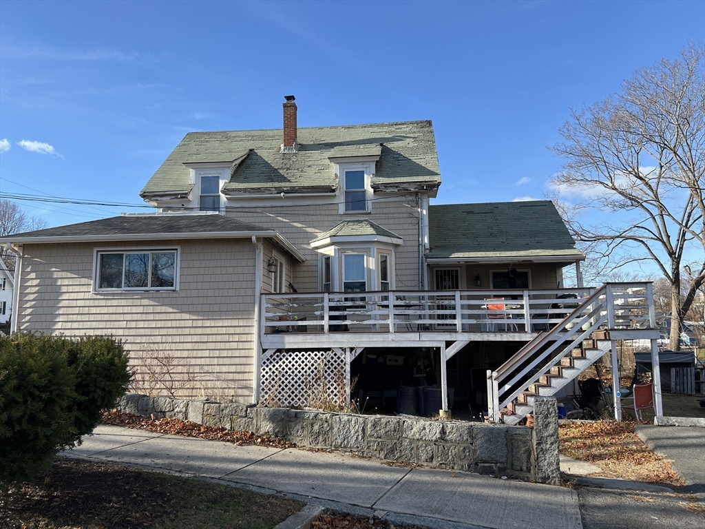 22 Main St