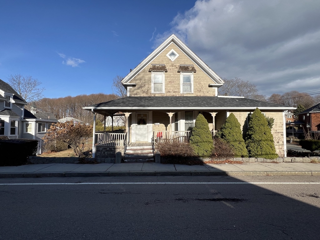 22 Main St