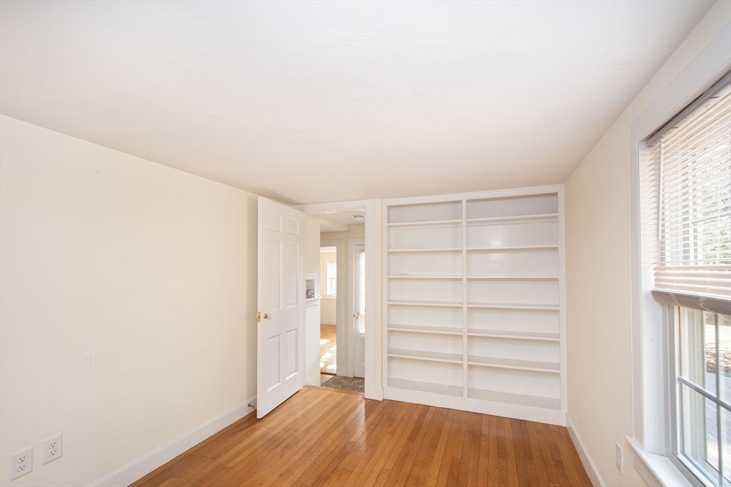 22 Red Gate Ln # 1