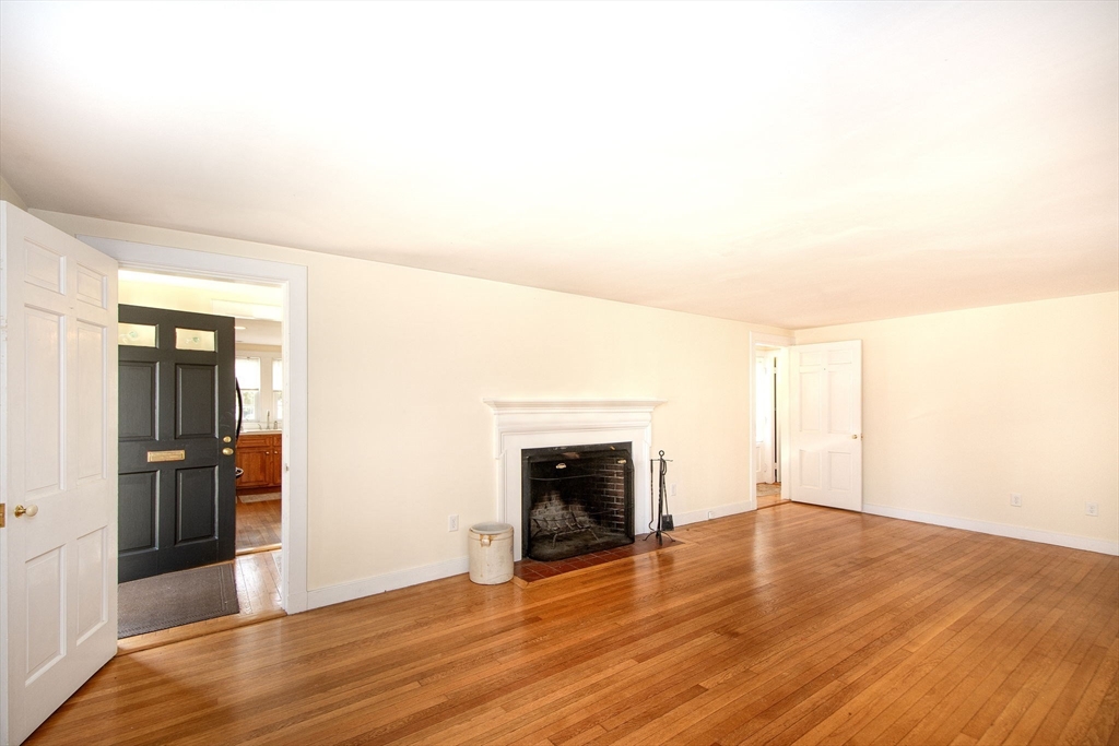 22 Red Gate Ln # 1