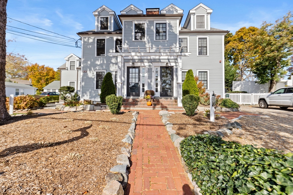 108-110 Elm St # 2