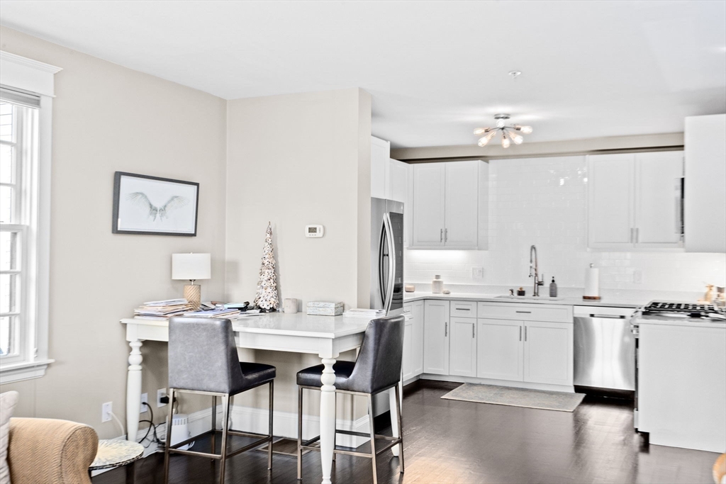 108-110 Elm St # 2