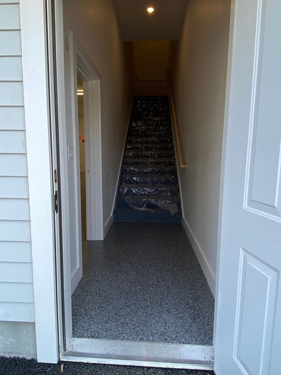 808 Chief Justice Cushing Hwy # 2, Cohasset Unit: 2