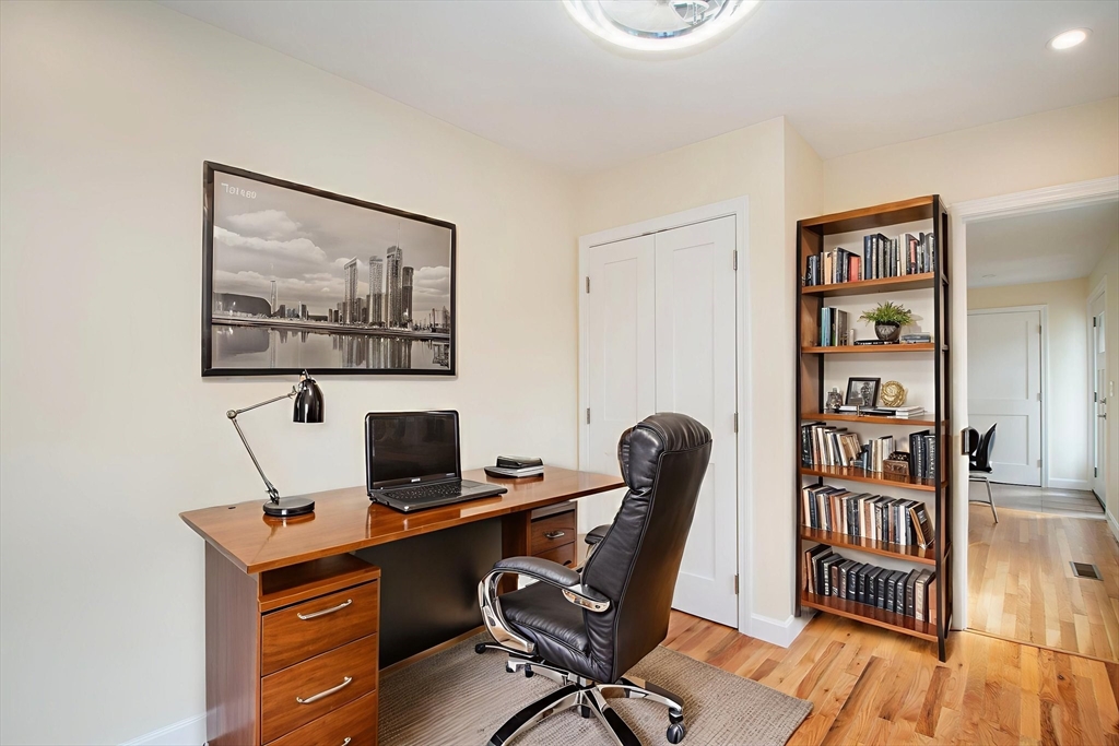 62 Spring St # 0, Cohasset Unit: 0